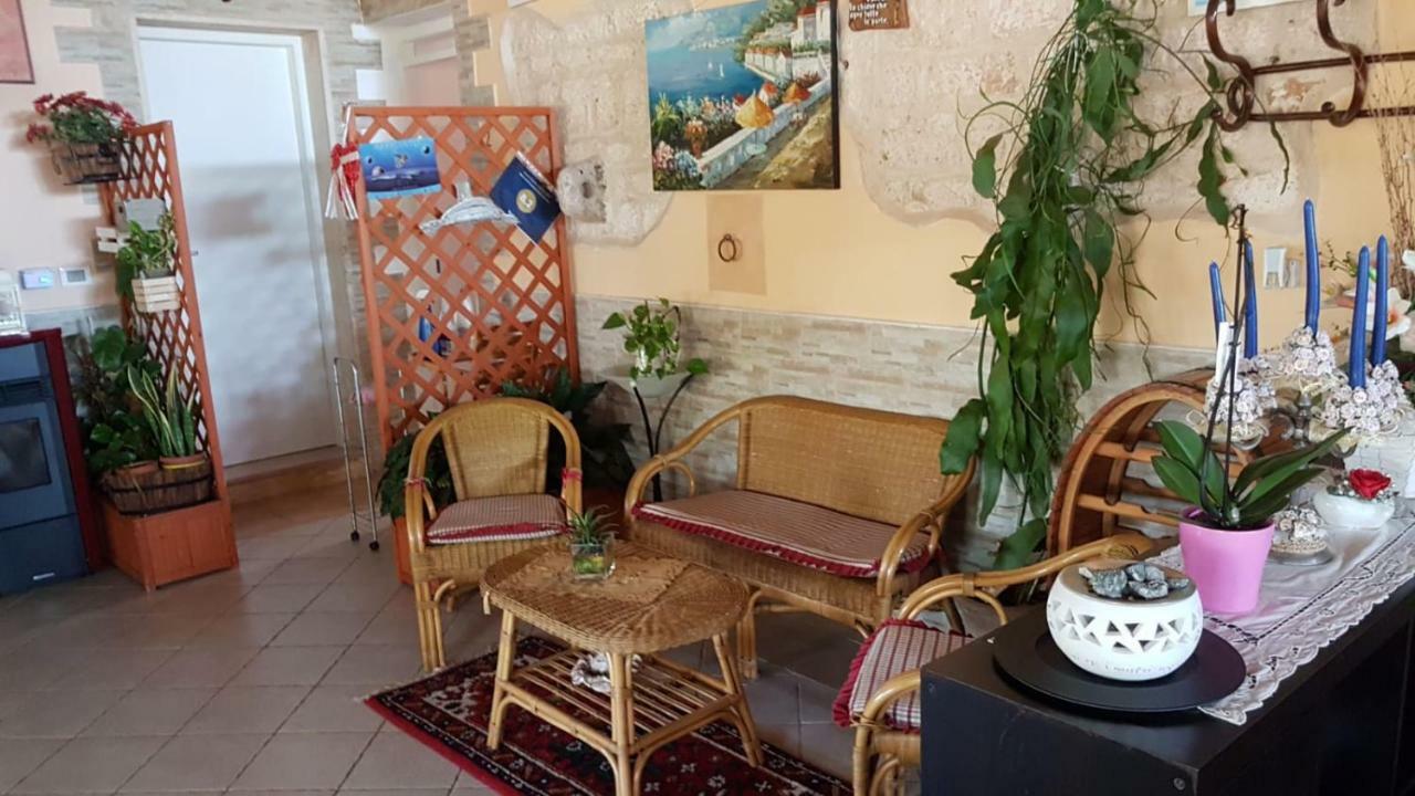 Bed And Breakfast Dolce Sorriso Полиньяно-а-Маре Экстерьер фото